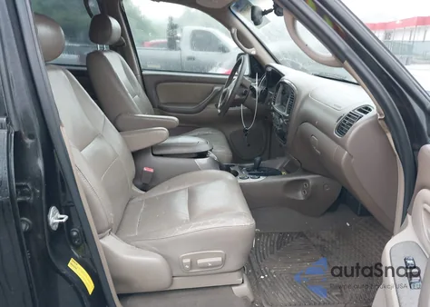 2002 Toyota Sequoia Limited V8 from USA, damaged, VIN 5TDBT48A82S102411